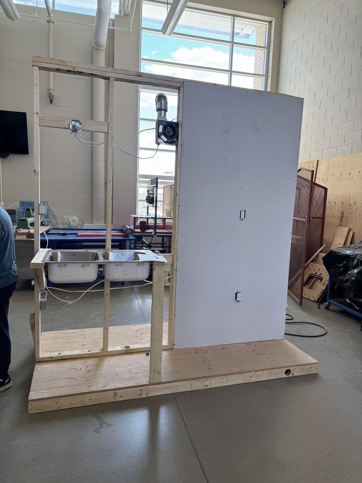 Drywall: students working on drywall
